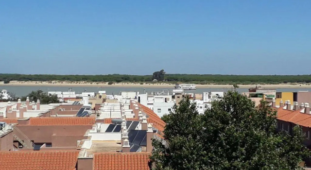 Апартаменты ÁTICO TERRAZA 65m. Playa, piscina, A/C, Wifi