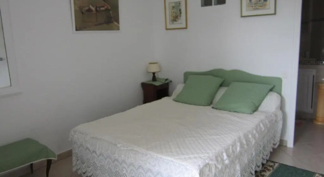 Студия Studio les murs