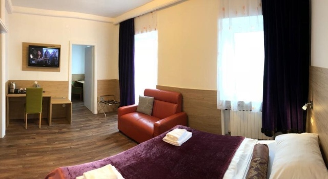 Hotel Vogelweiderhof, Забронировать Отель Отели Окрестностей Зальцбурга 3 звезды, рядом с Театр «Кляйнес Театер», 3*