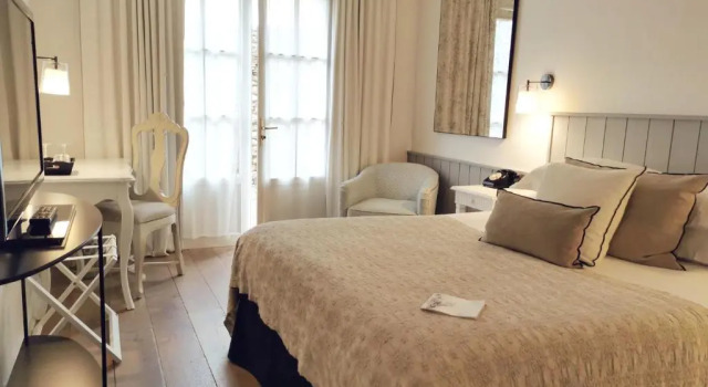 Номер Standard Le Clos Saint-Martin Hôtel & Spa