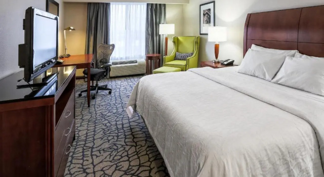 Номер Deluxe Hilton Garden Inn Louisville-Northeast
