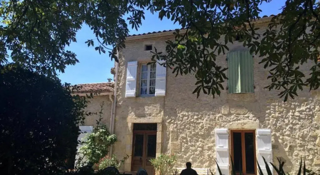 Au garcin, Đặt Khách sạn Gazaupouy Languedoc-Roussillon