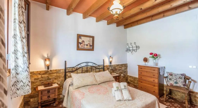 Casa Lola Sayalonga By Ruralidays