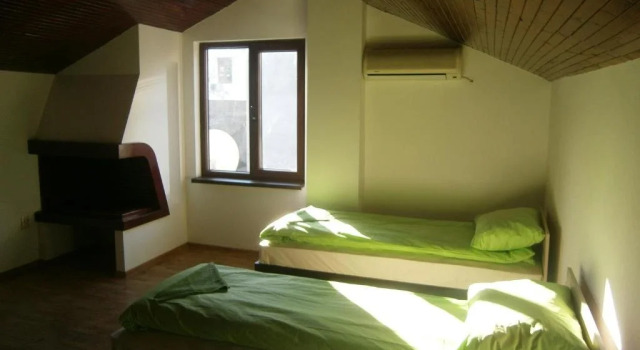Ivory Tower Hostel, Buchen Sie Hostel Hostels in Sofia, in der Nähe von Stadtpark, Hostel