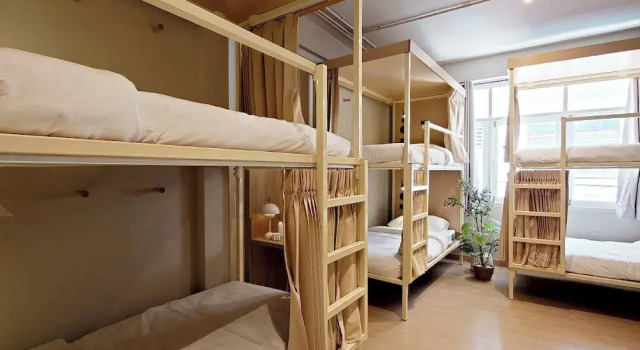 Au Luna Bangkok Hostel