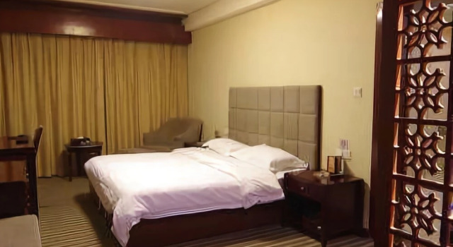 Yuzhou Zhulin Hotel, Prenota Hotel Xuchang Henan