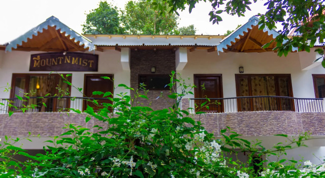 Mount N Mist Hotel, Забронировать Отель Найнитал штат Уттаракханд, рядом с Озеро Найнитал