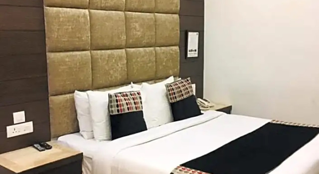 Номер Standard Clarion Inn Amps
