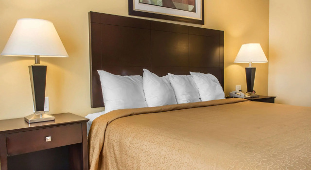Двухместный номер Standard Quality Inn near Mountain Creek