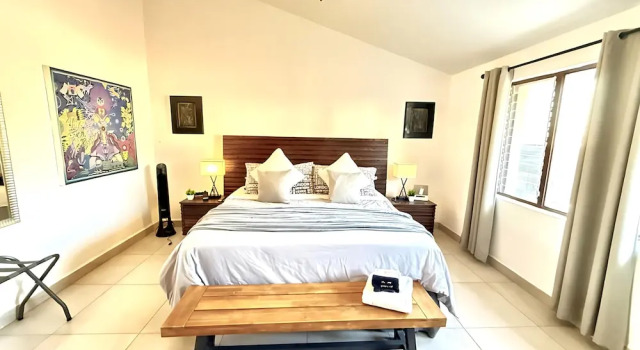 Luxurious 2 Bedroom Ajijic Home - Walk to Everything - 1 Night Rates Available, Réserver Hôtel Ajijic Lake Chapala