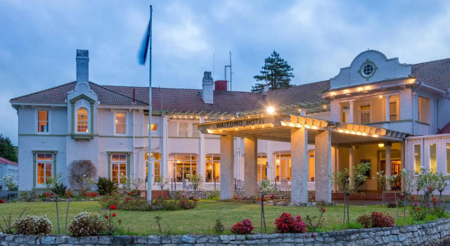 Waitomo Caves Hotel, Buchen Sie Hotel Waitomo Caves Waikato