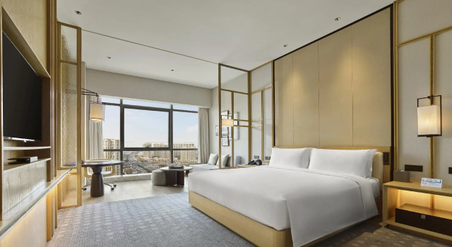 Номер Standard Hilton Suzhou Yinshan Lake
