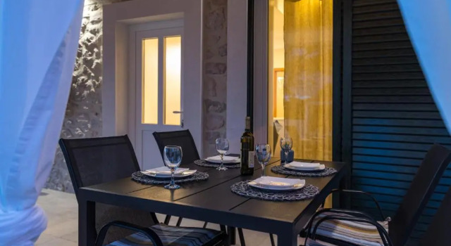 Holiday home Figurica, Varaa Hotelli Novigrad Kroatia