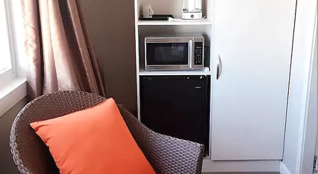 Sangha Inn, Prenota Hotel Hotel a Saskatchewan con parcheggio, Parcheggio