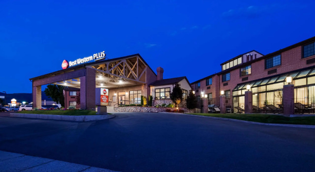 Люкс Best Western PLUS Cotton Tree Inn