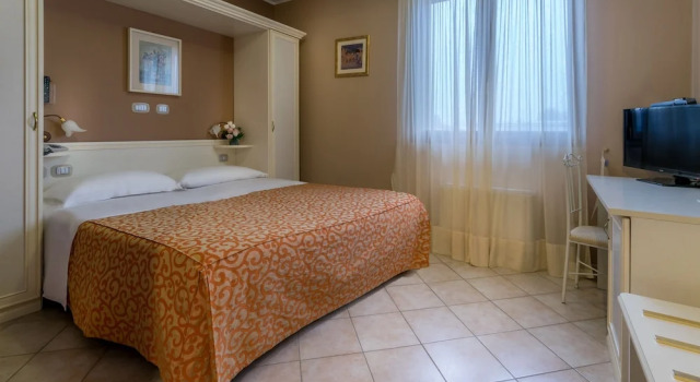 Hotel Tre Torri, Prenota Hotel Medolla Emilia-Romagna