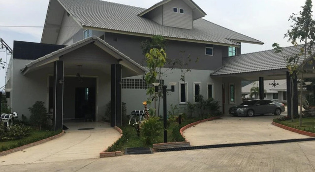 Sangchan Garden at Kaeng Krachan, Забронировать Отель Отели Пхетчабури 3 звезды, 3*