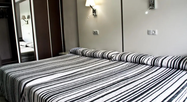 Трёхместный номер Standard с балконом Summer Hotel