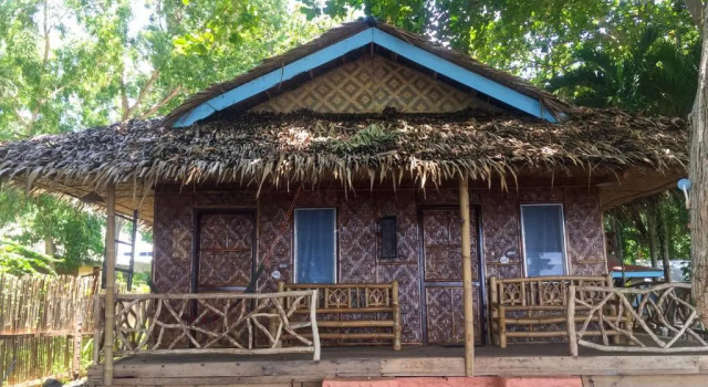 Beach House Resort and Dive Center