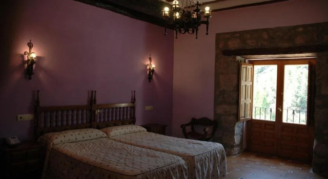 Hotel Arabia, Book Hotel Hotels in Aragon with Parking, Parking