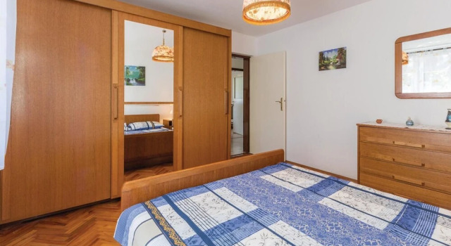 Nice Home in Fazana With Wifi and 3 Bedrooms, Reserva ahora Hotel Hoteles en Pula con aparcamiento, Aparcamiento