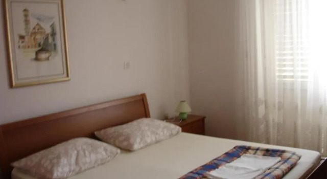 Apartment Božo, Забронировать Апартаменты/квартира Отели Хвара с парковкой, рядом с Church of the Holy Spirit Hvar, Парковка