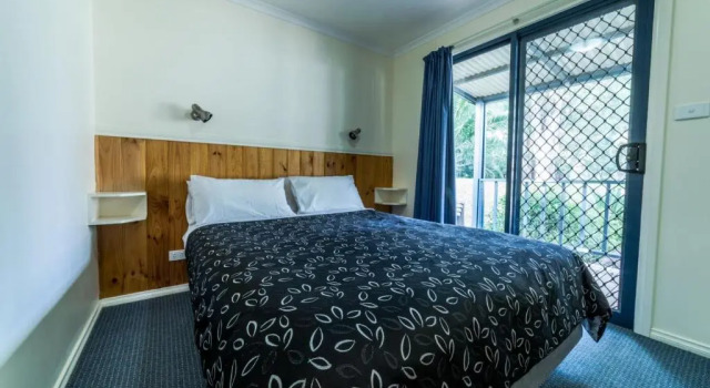 Номер Standard Deniliquin Riverside Caravan Park