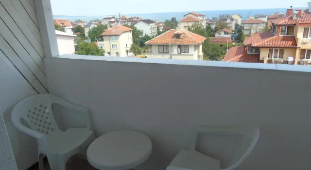 Апартаменты c 1 комнатой с видом на море Apartments Ivelin