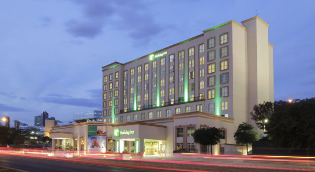 Holiday Inn Monterrey Valle by IHG, Забронировать Отель Сан-Педро-Гарса-Гарсия Монтеррей, рядом с Торговый центр Plaza Fiesta San Agustín