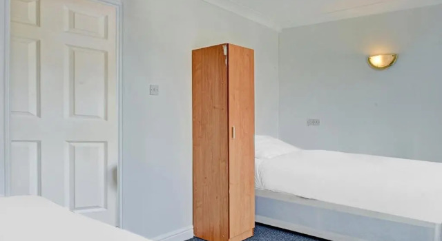 Трёхместный номер Standard OYO the Gables Hotel, Birmingham Airport