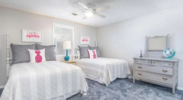 Latitude Adjustment, Buchen Sie Hotel Hotels in Tybee Island mit Parkplatz, Parkplätze