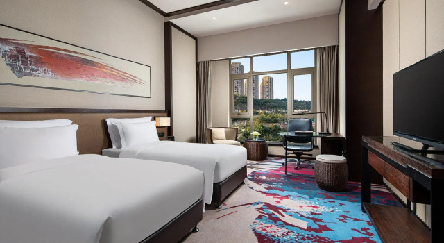Двухместный номер Premium с видом на поле для гольфа Crowne Plaza Chongqing New North Zone by IHG