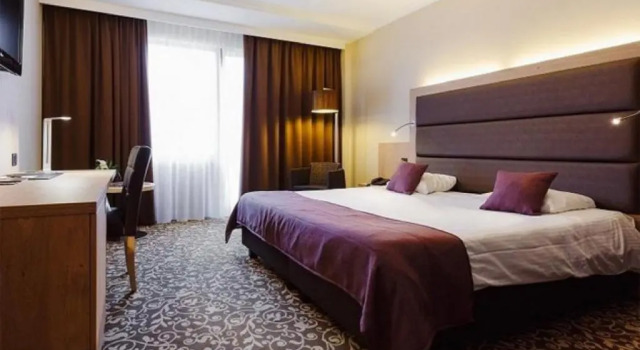 Номер Superior Hotel Restaurant Van Der Valk Nivelles-Sud