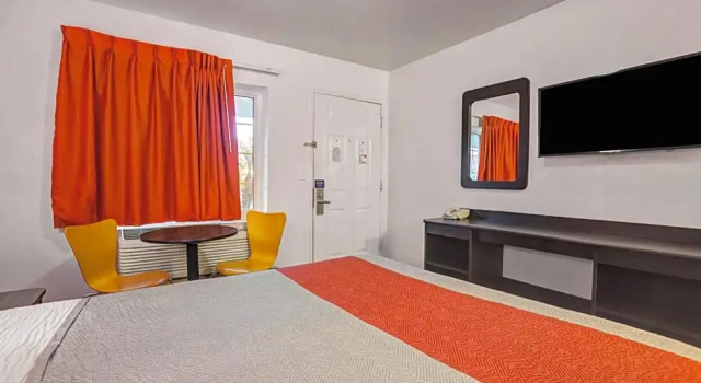 Номер Standard Motel 6-Marysville, CA