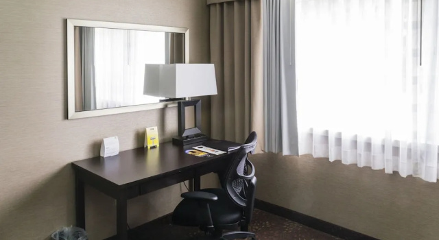 Одноместный номер Standard Holiday Inn Express Big Rapids by IHG