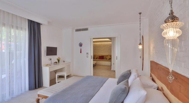 Arnna Hotel