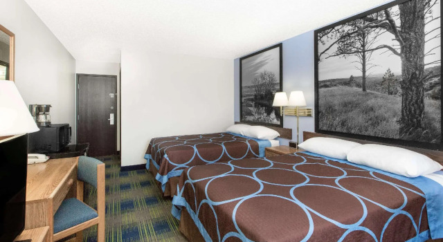 Четырёхместный номер Standard Super 8 by Wyndham Columbus