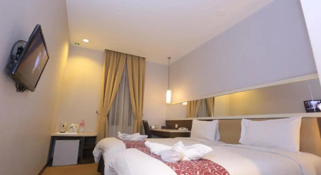 Superior Twin room Tjokro Hotel Klaten