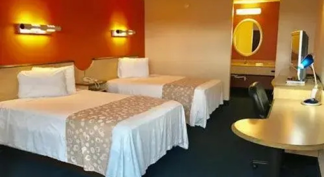 Days Inn Mason OH, Rezerwuj Hotel Loveland Ohio
