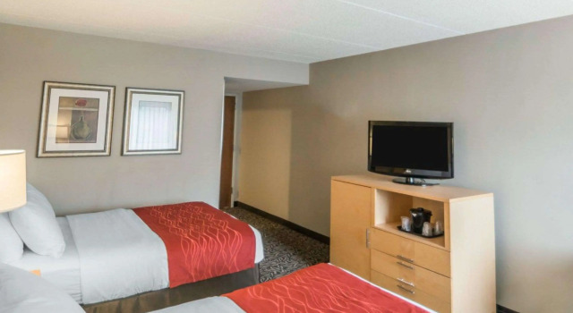 Четырёхместный номер Standard Comfort Inn - NYS Fairgrounds