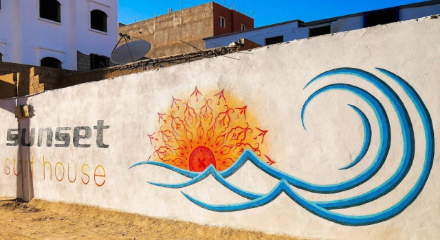Sunset Surfhouse Morocco, Забронировать Отель Аурир Agadir-Ida ou Tanane