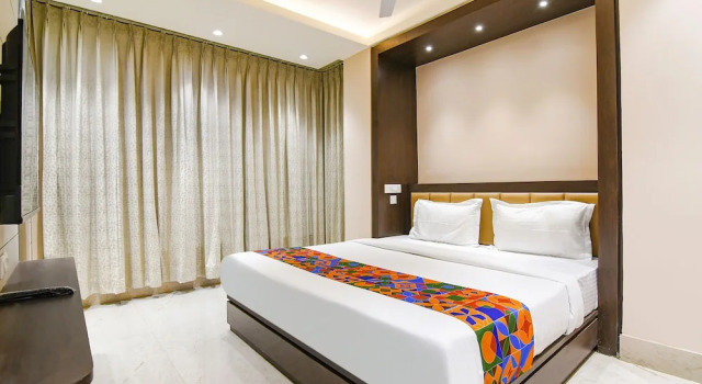 Номер Deluxe Fabhotel Samotel