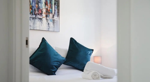 NEW 2BD Pontact Flat in the Heart of Didcot, Забронировать Отель Абингдон 