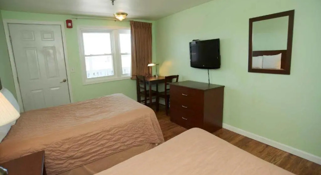 Четырёхместный номер Deluxe Marguerite Motel
