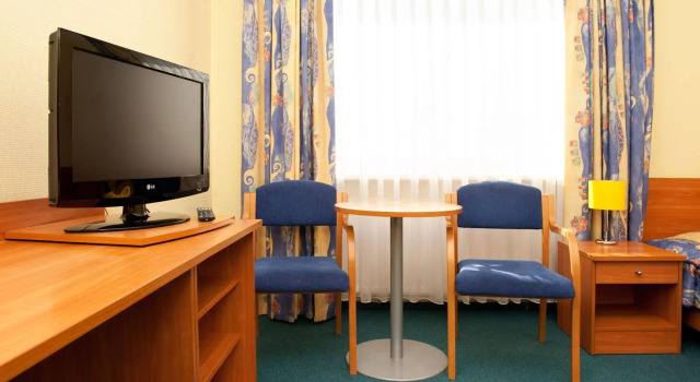 HOTEL A4 Airport Kraków MOP Morawica, Buchen Sie Hotel Morawica Kleinpolen