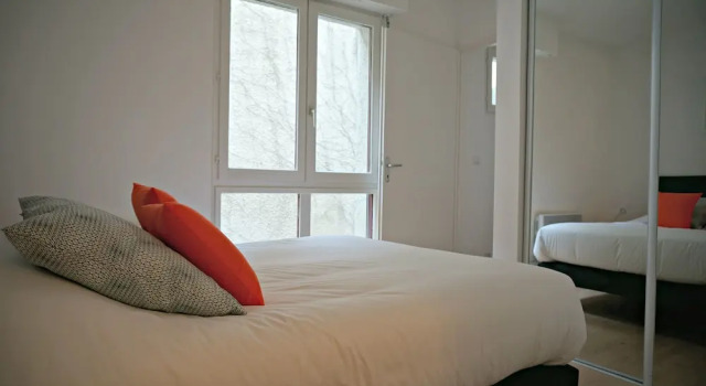 Appart Hôtel Lille - DEBORAH, Забронировать Отель Лилль О-де-Франс, рядом с Железнодорожный вокзал Лилль-Фландрия