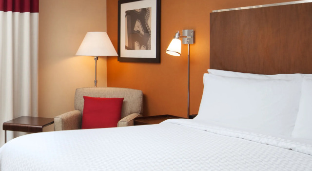 Hampton Inn & Suites by Hilton San Diego SeaWorld Near Old Town