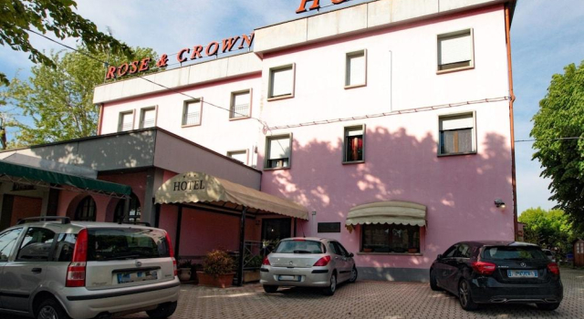 Hotel Rose&Crown, Reserva ahora Hotel Correggio Emilia-Romaña