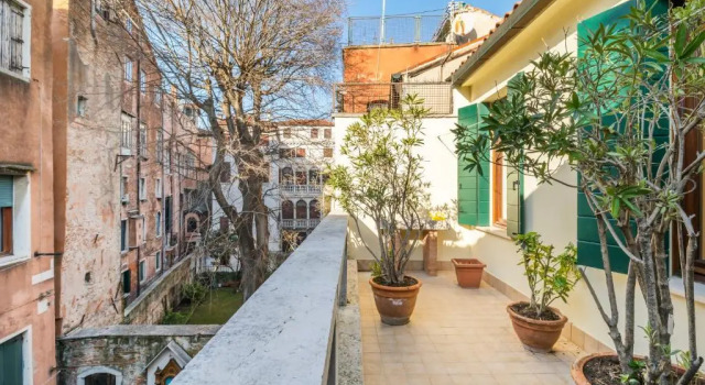 Апартаменты Del Remer Apartment - 5mins from San Marco sq