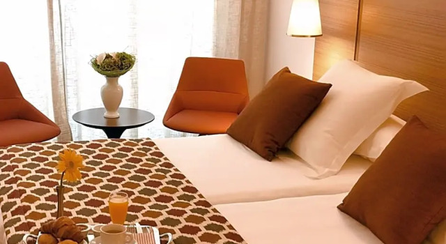Номер Standard с частичным видом на море Отель Gran Fornells Thalasso and Spa